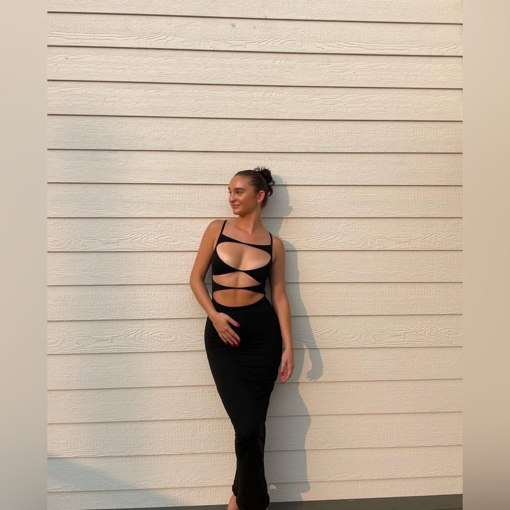 White fox black dress